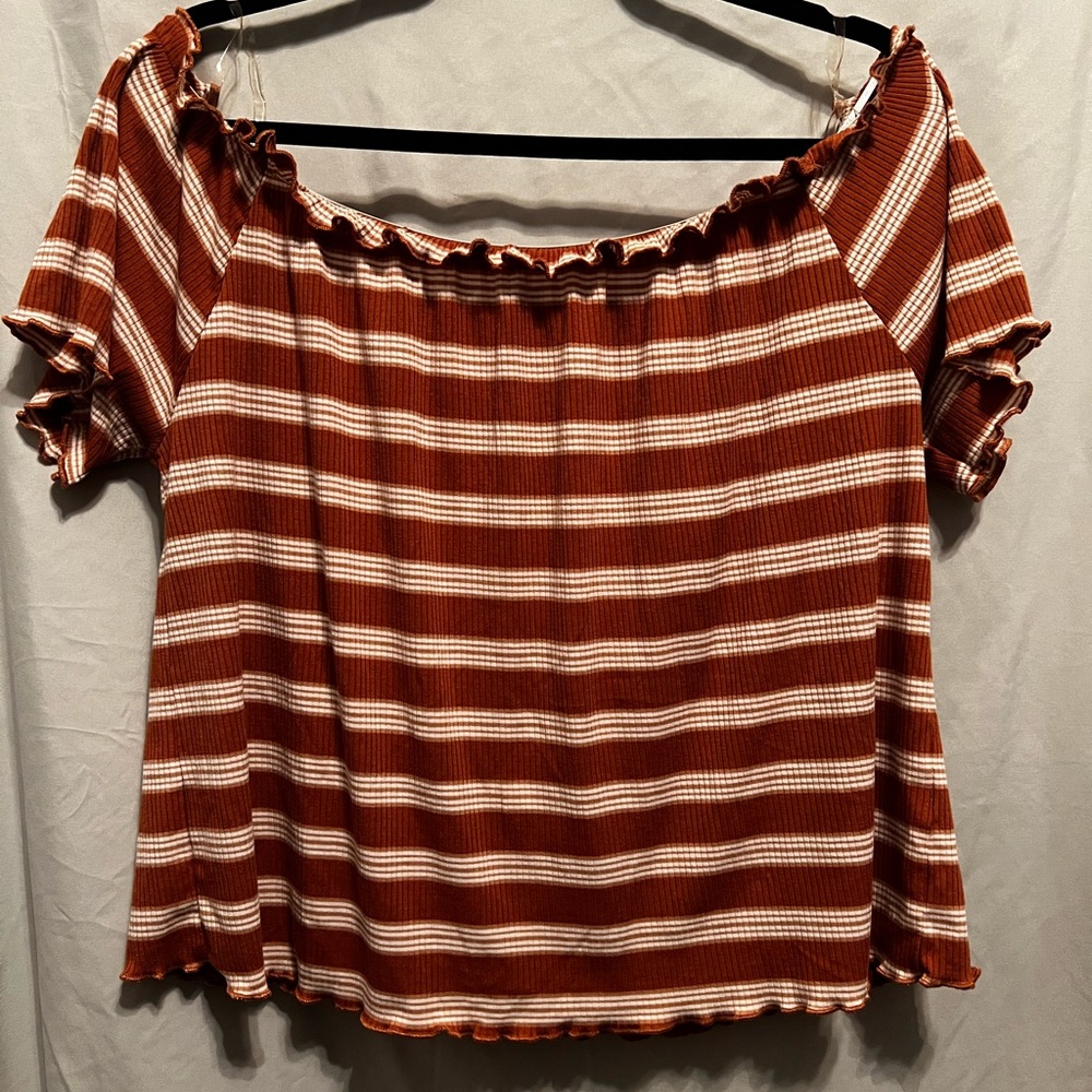 Charlotte Russe Pluz Size Rust Off the Shoulder Cropped Top